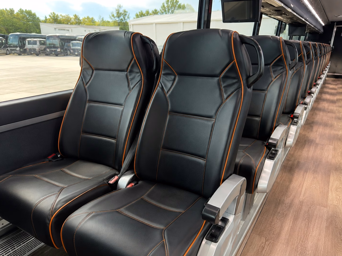 how the distance and duration of your trip affect charter bus rates in kirkland