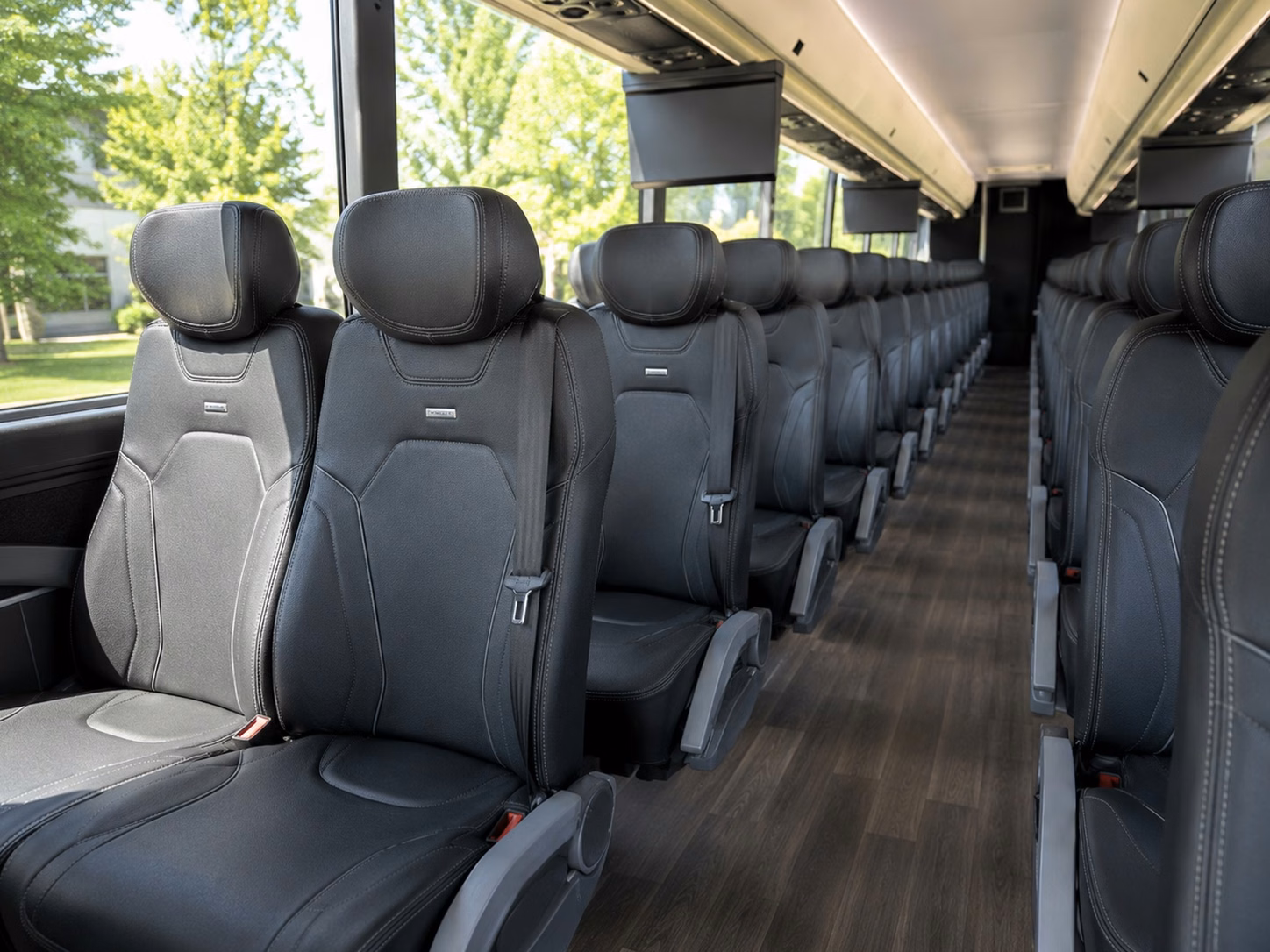 how the time of year and seasonality affect kirkland charter bus prices