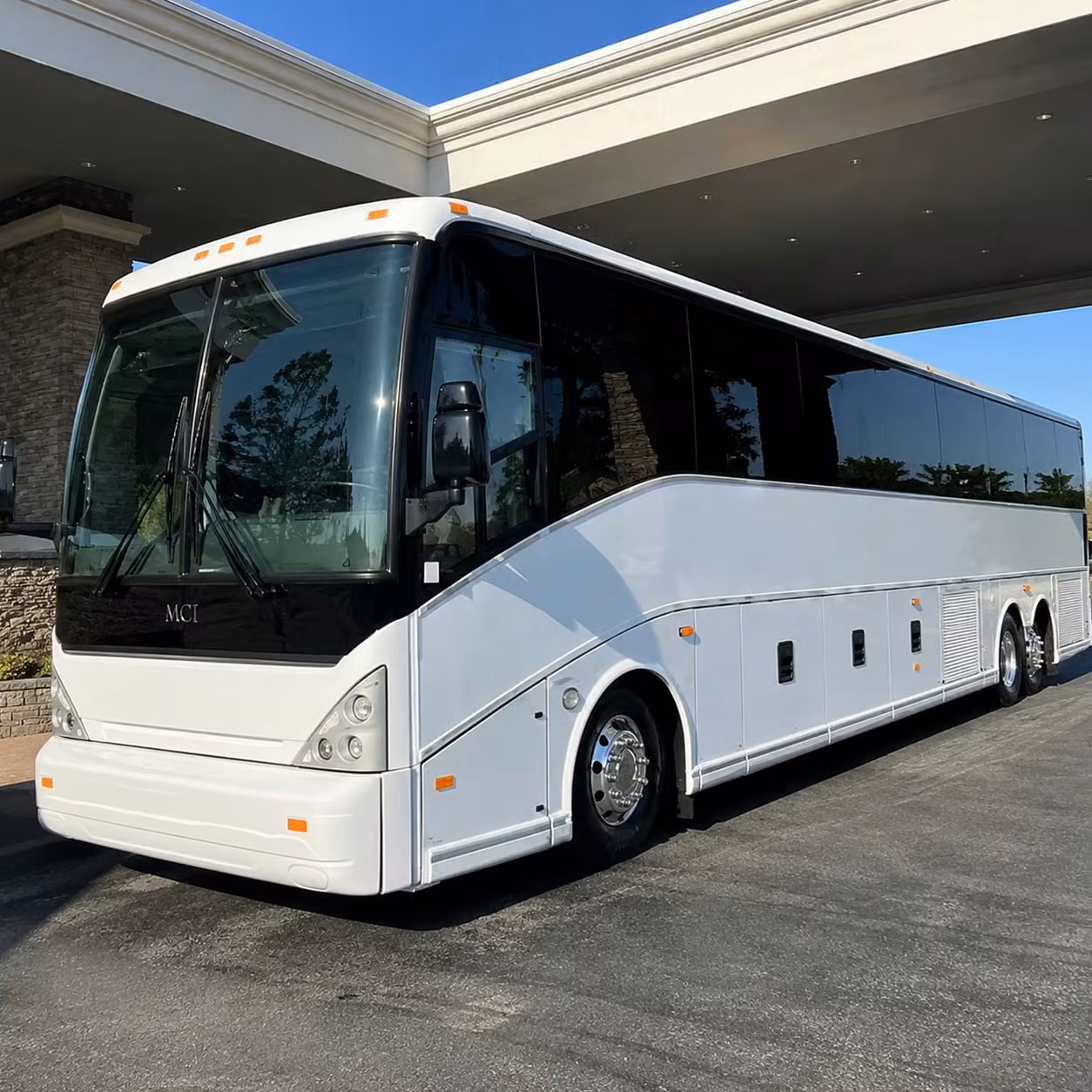 we make paine field airport shuttle service from kirkland easy